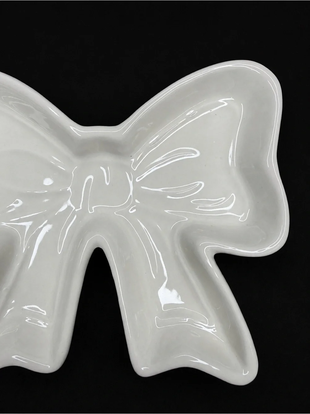 White Ceramic Bow Trinket Dish Coquette Jewelry Tray Vanity Decor Ribbon Catchal